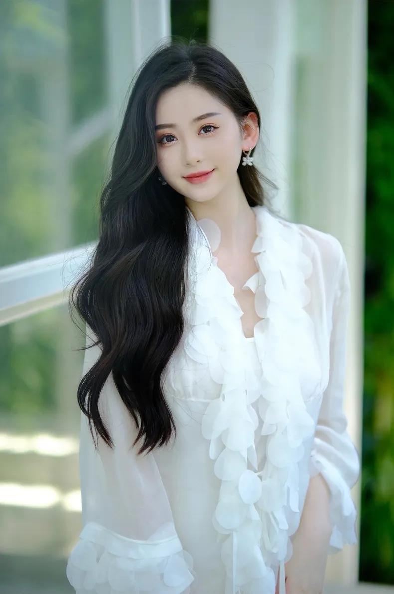 漂亮迷人 气质优雅的小姐姐写真美图 美若天仙下凡