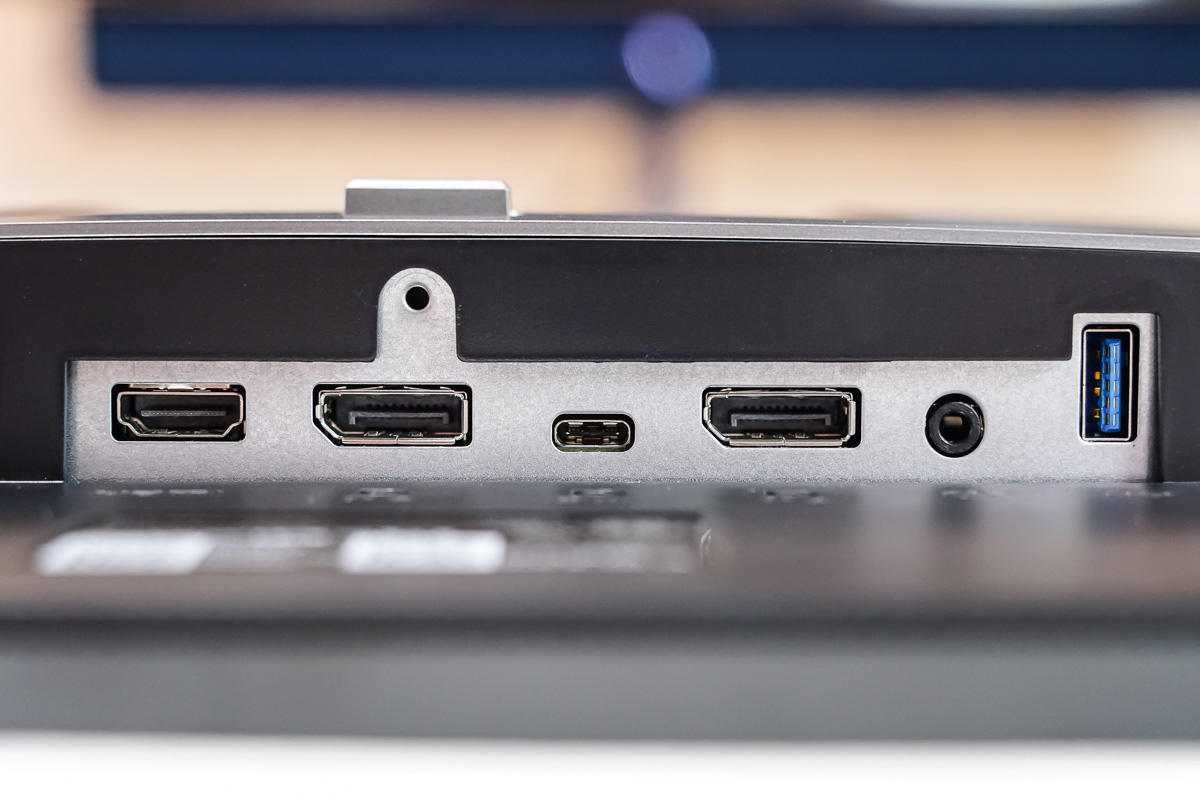 戴尔25寸 u2520dr 显示器评测:90w充电喂饱 macbook pro