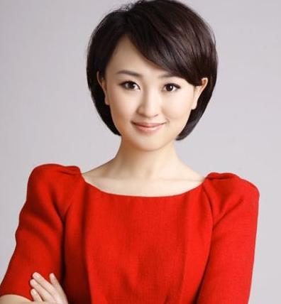 央视主持人欧阳智薇,被调查消失6年后,如今她怎么样了?