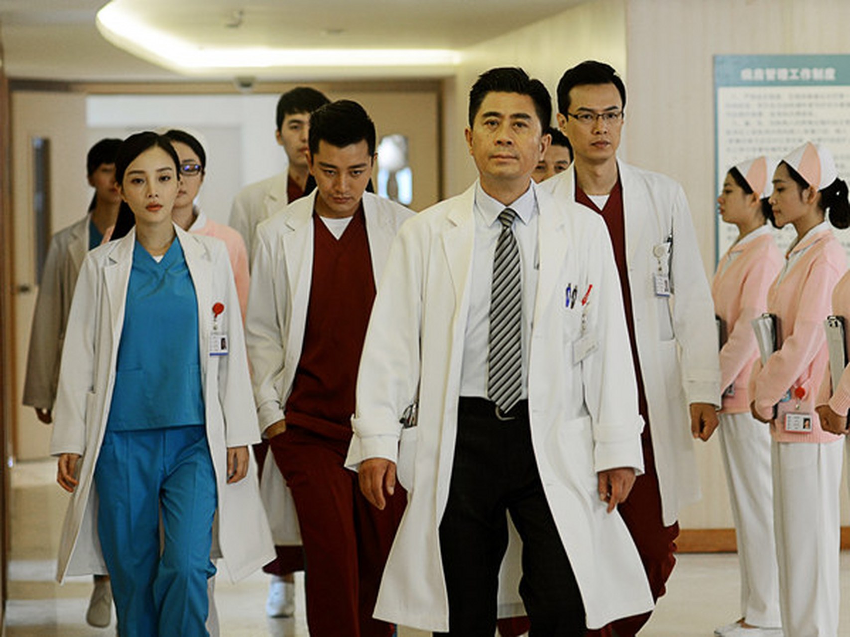 面对妇产科男医生,绝大多数人持"双标"的态度:如果是别人遇到产科男