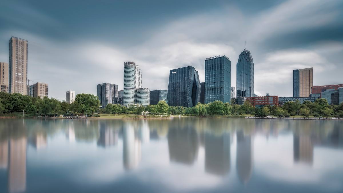宁波东部新城,打造"三河一湖"的都市滨水景观