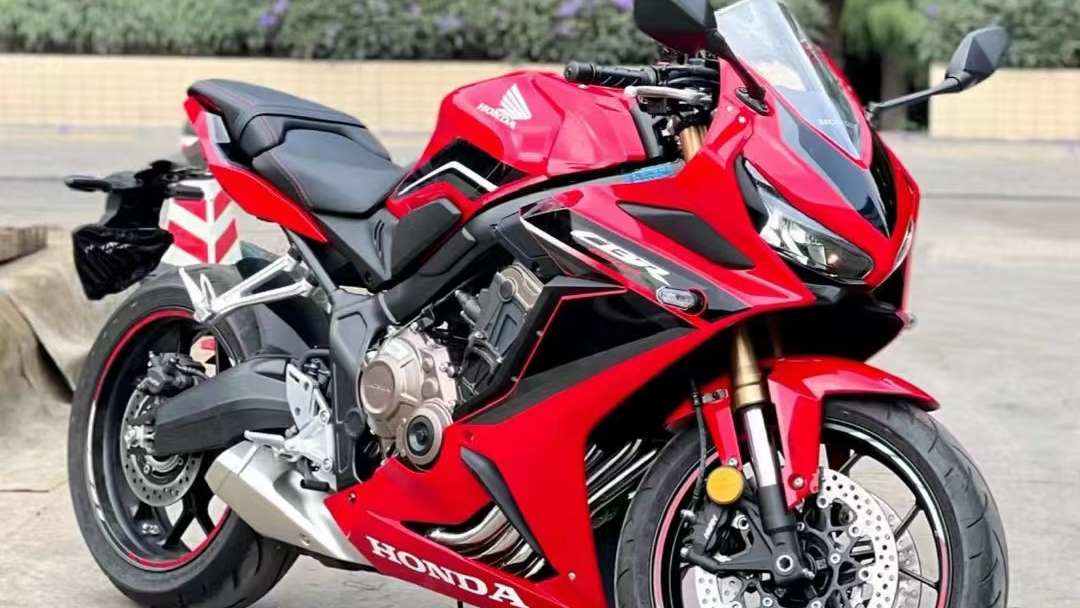 超十萬元的售價,本田cbr650r究竟值不值?