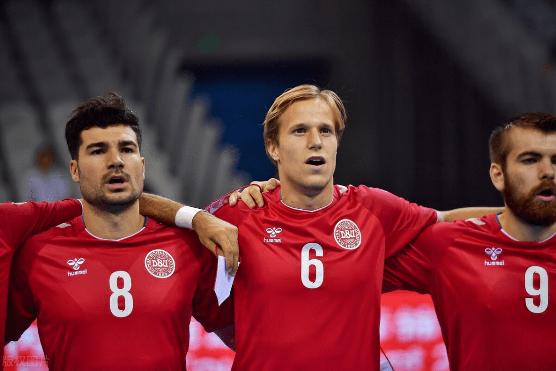欧洲杯足球赛的四分之一决赛中丹麦击败捷克