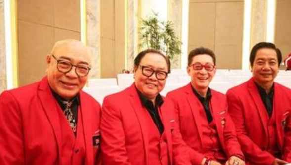 章金莱:600块收获美人心,结婚33年无绯闻,漂亮女儿却成他心病