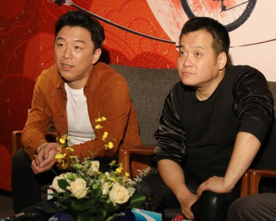 黄渤:因高虎捧红成影帝,可兄弟落难却束手无策,风光背后有泪水