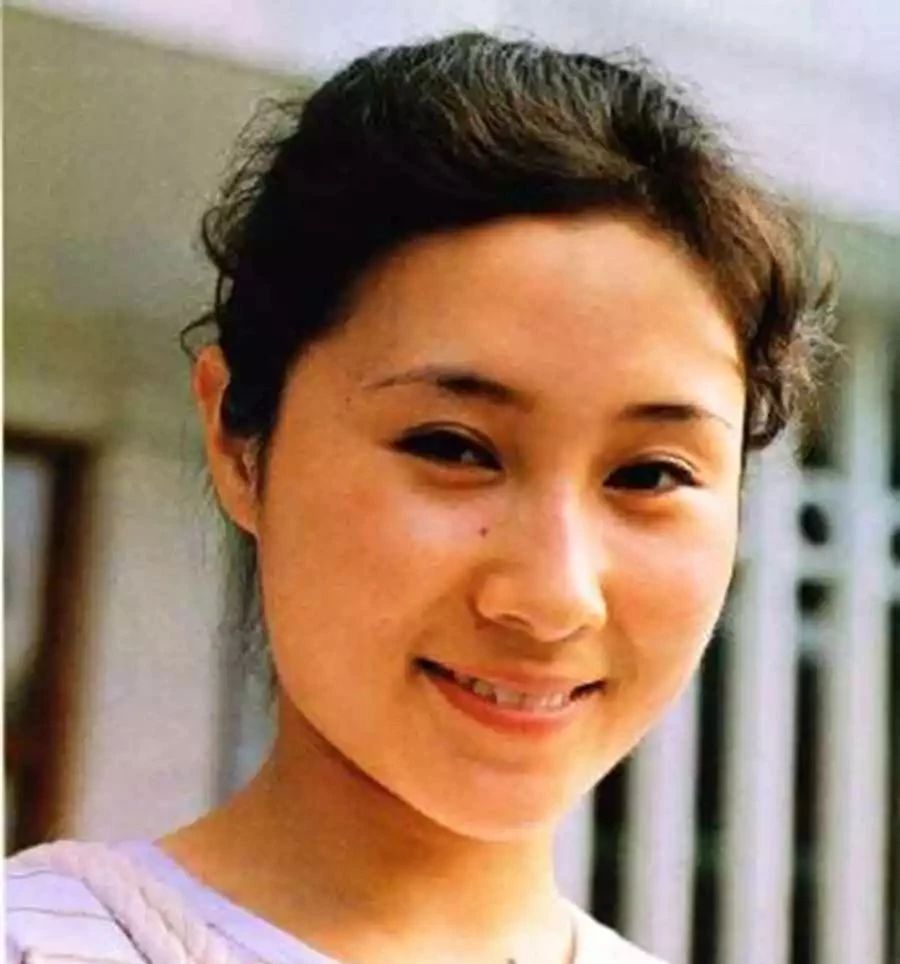 当年追求李连杰失败,后嫁豪门婚变,如今摇身一变成为富婆