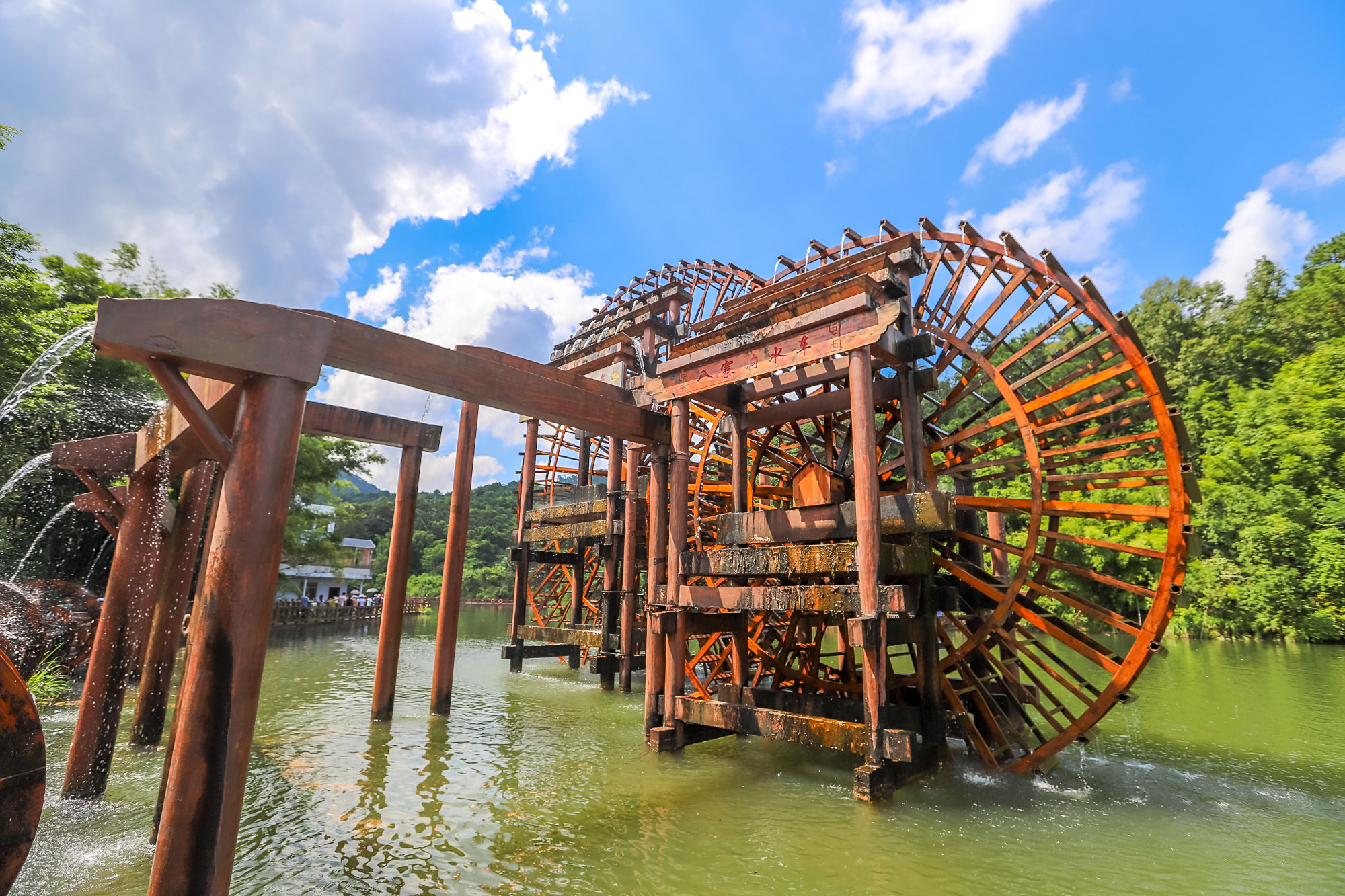 广西钦州八寨沟,"森林氧吧"里亲子嬉水,太适合度假了