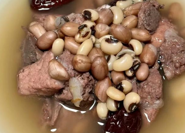 冬吃九豆健康长寿,九豆指啥?矿物质蛋白含量高,增强免疫身体棒