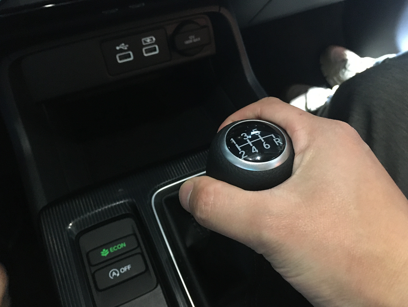 抢挡是什么意思?