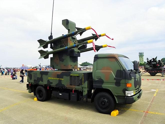 阅读历史,性能优异的美军制式防空武器:小檞树导弹浅谈