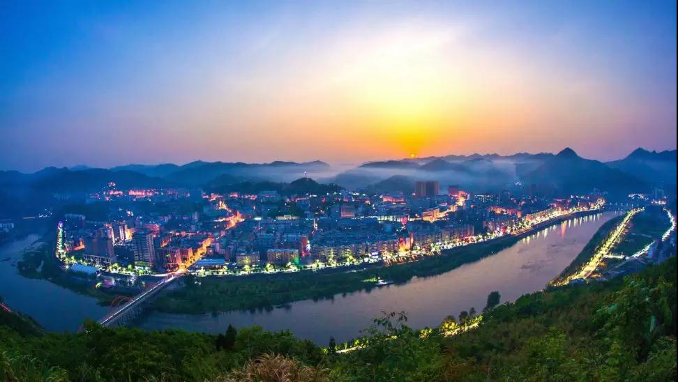 这样的竹山,一定会让你流连忘返!