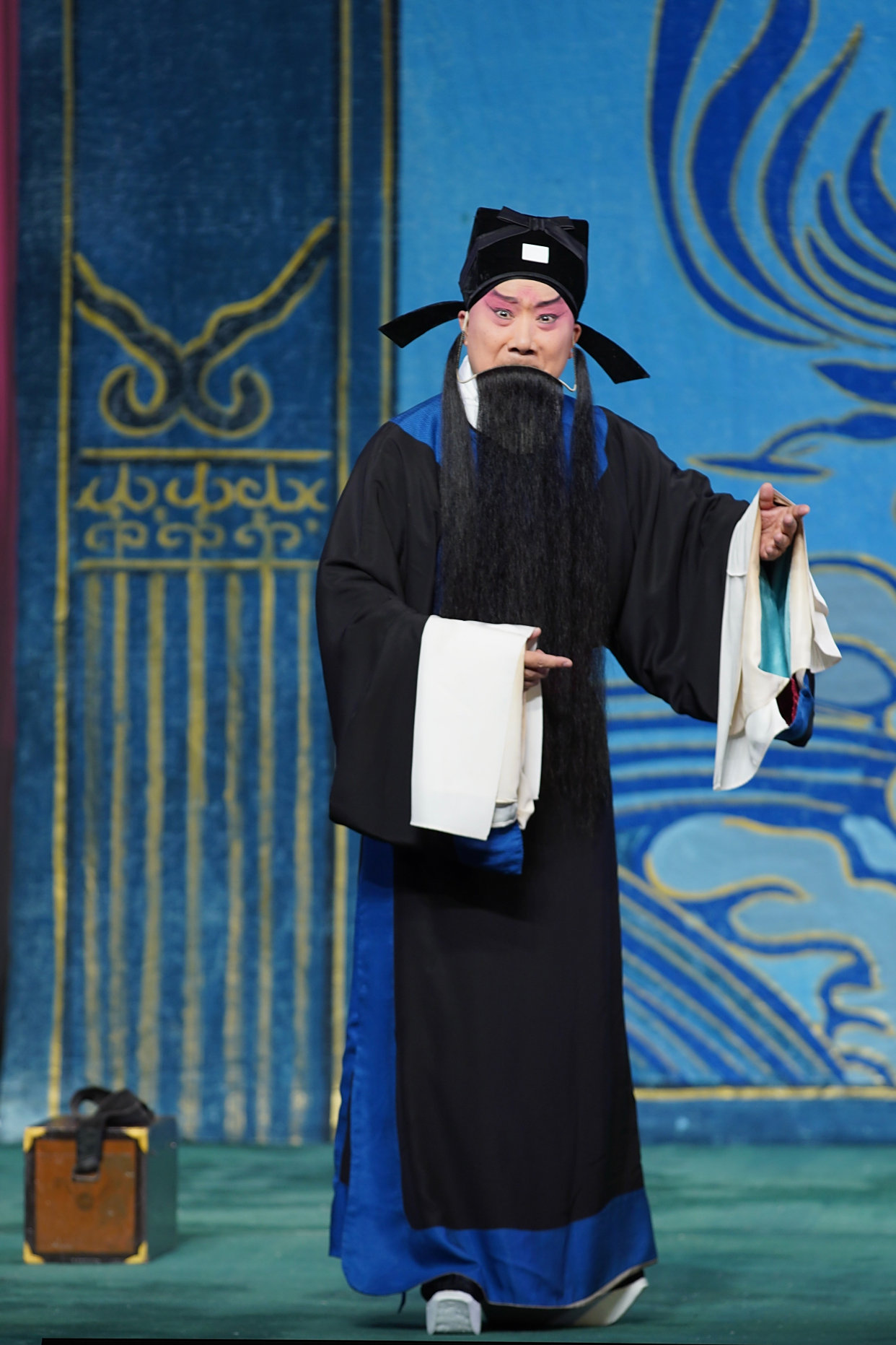 纪念张学津诞辰八十周年演出,年轻观众追捧让演员更有信心