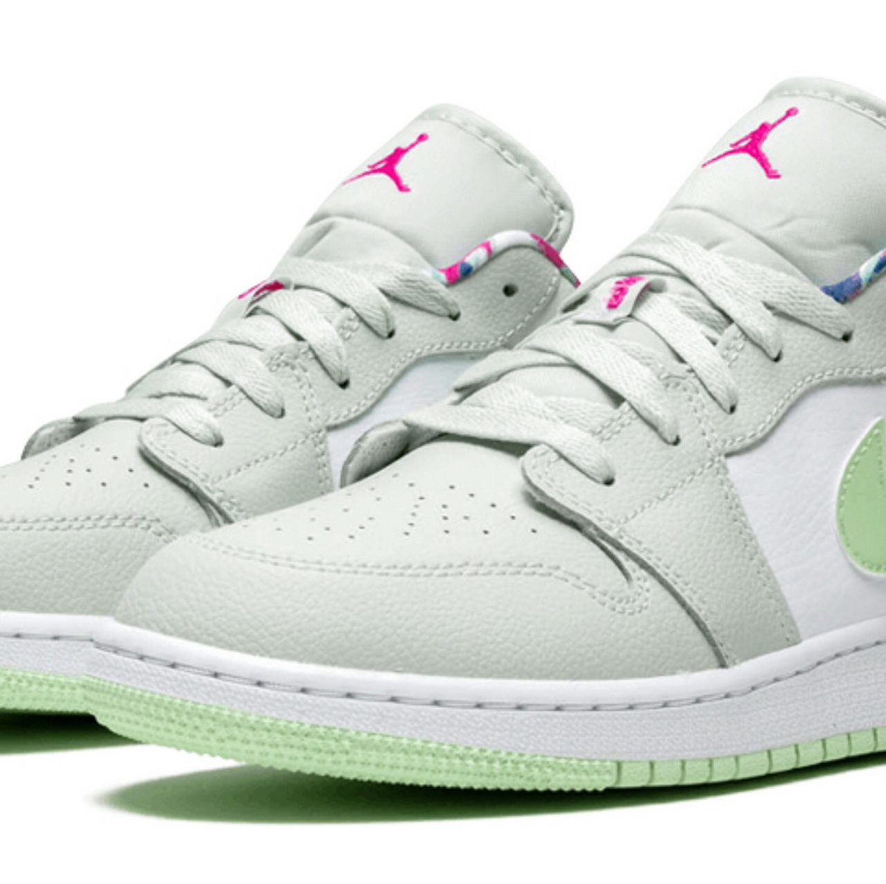 aj1 low 薄荷绿低帮  好看得不要不要啦   夏天的神仙配色,1000rmb就