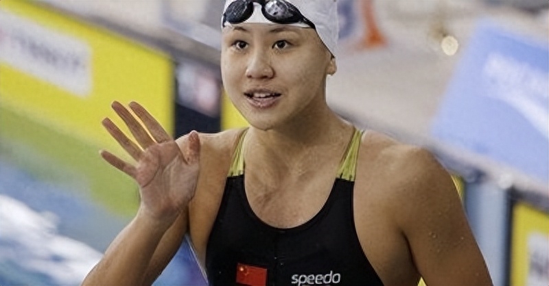 陈欣怡从4岁开始接触游泳,并在一年级的时候就接受了正规的训练,从小