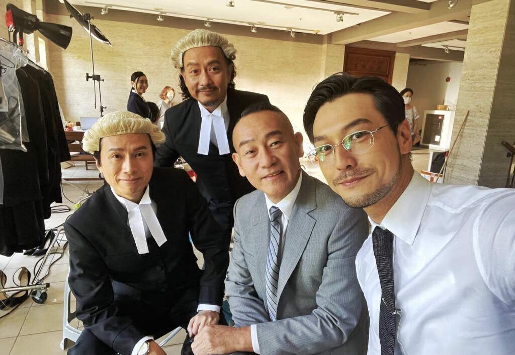 港星林保怡近况曝光!近60岁堪称冻龄,被网民偶遇现身街头拍戏