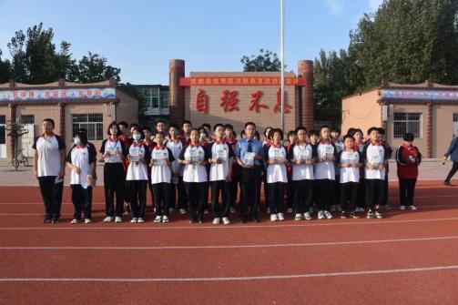 望都县检察院开展普法进校园活动