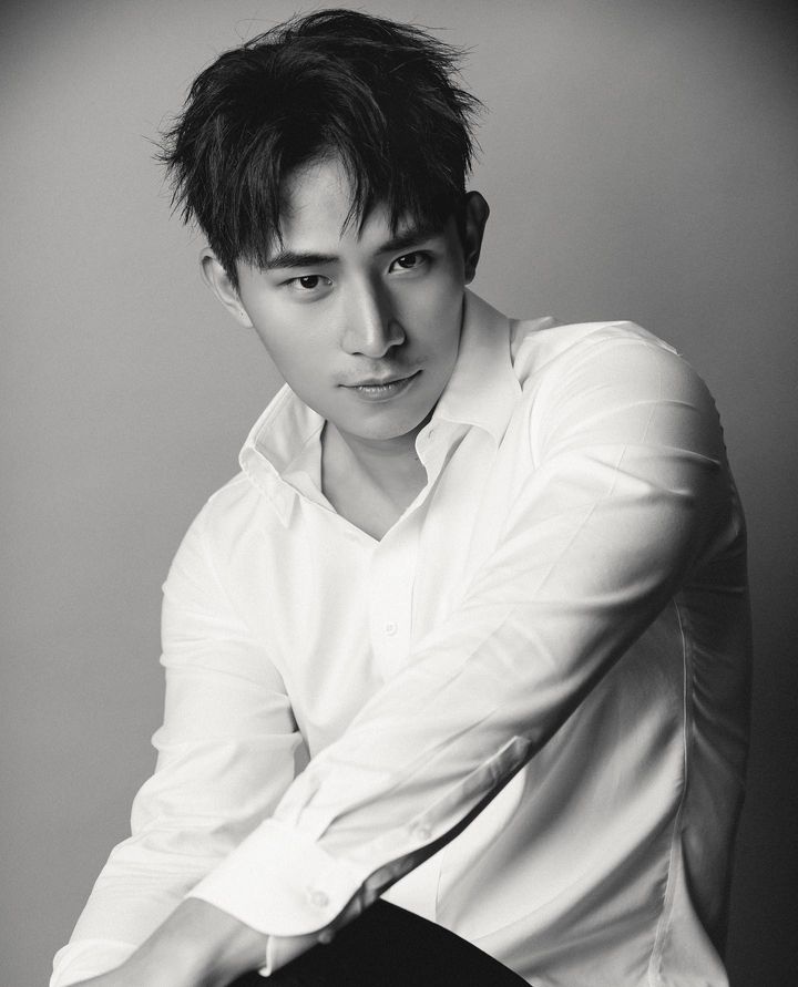 林家佑:20厘米的疤痕见证从羽球冠军到抗癌明星