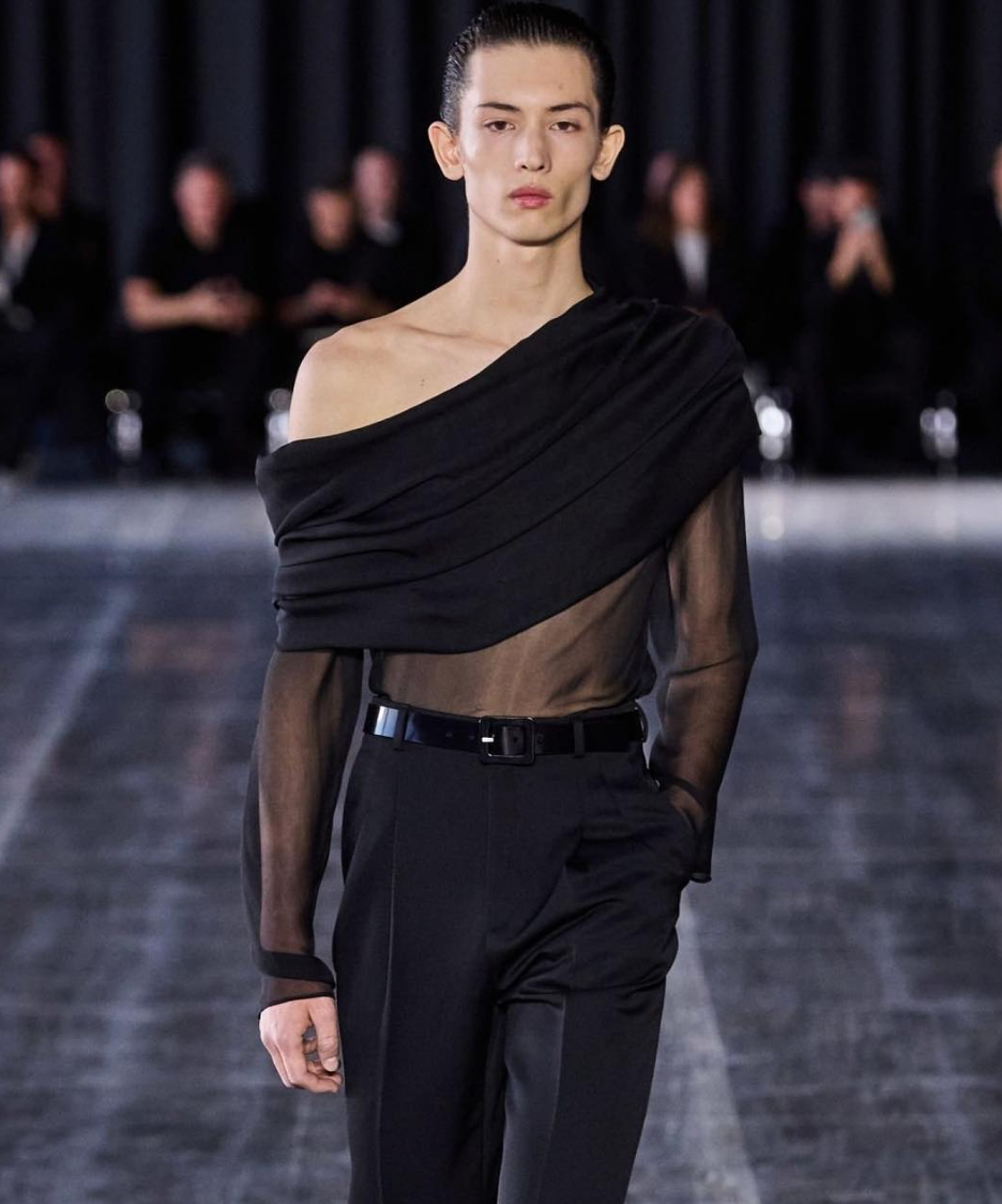 最新日本混血儿 high fashion 男模特,出道便巅峰!