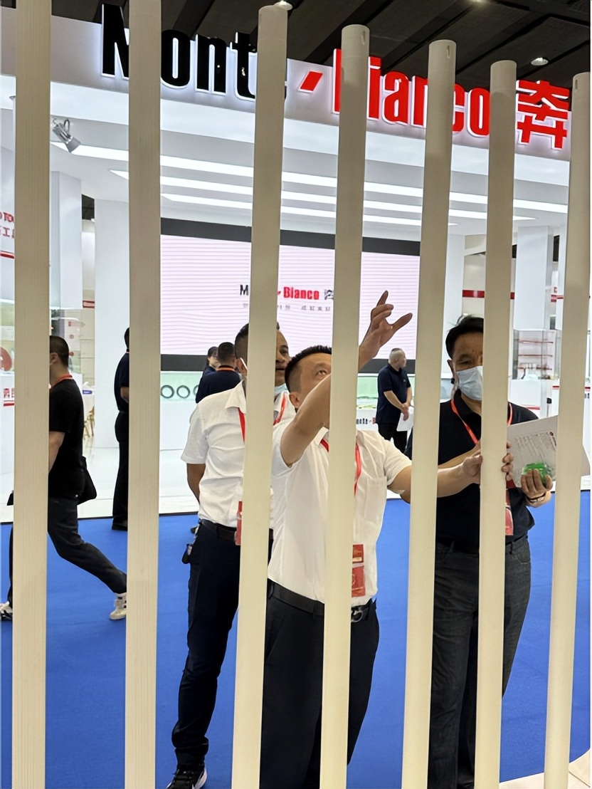 广州陶瓷工业展开幕!百张大图现场直击,各大展商新产品技术汇总
