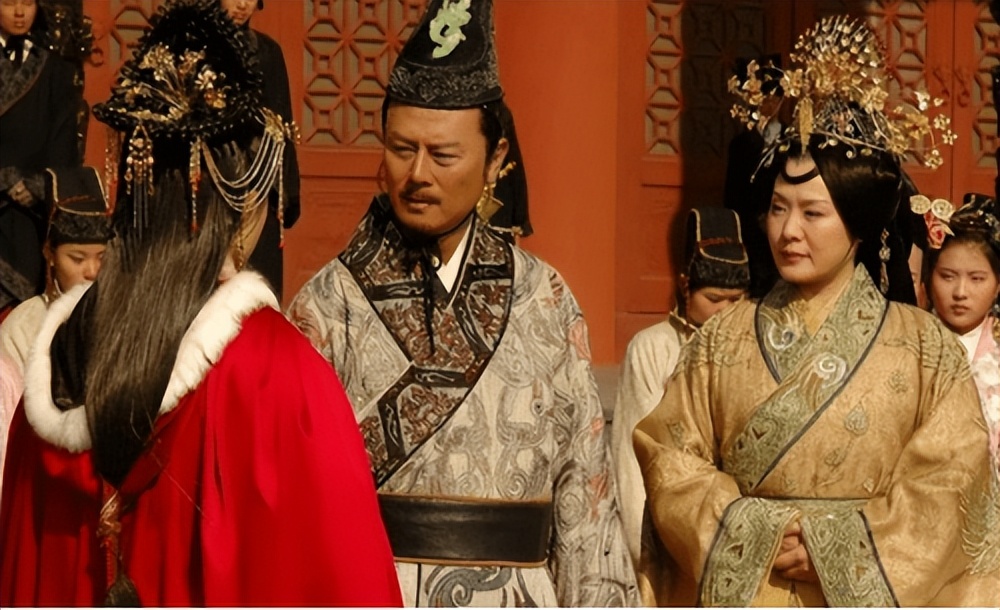 汉元帝刘奭生平最大的痛,亲手将国色天香的准妃子送给了匈奴单于