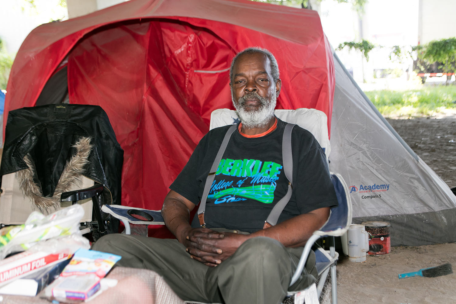 雪上加霜,美国底层民面临被房东赶出去之外,还将缺少一笔收入