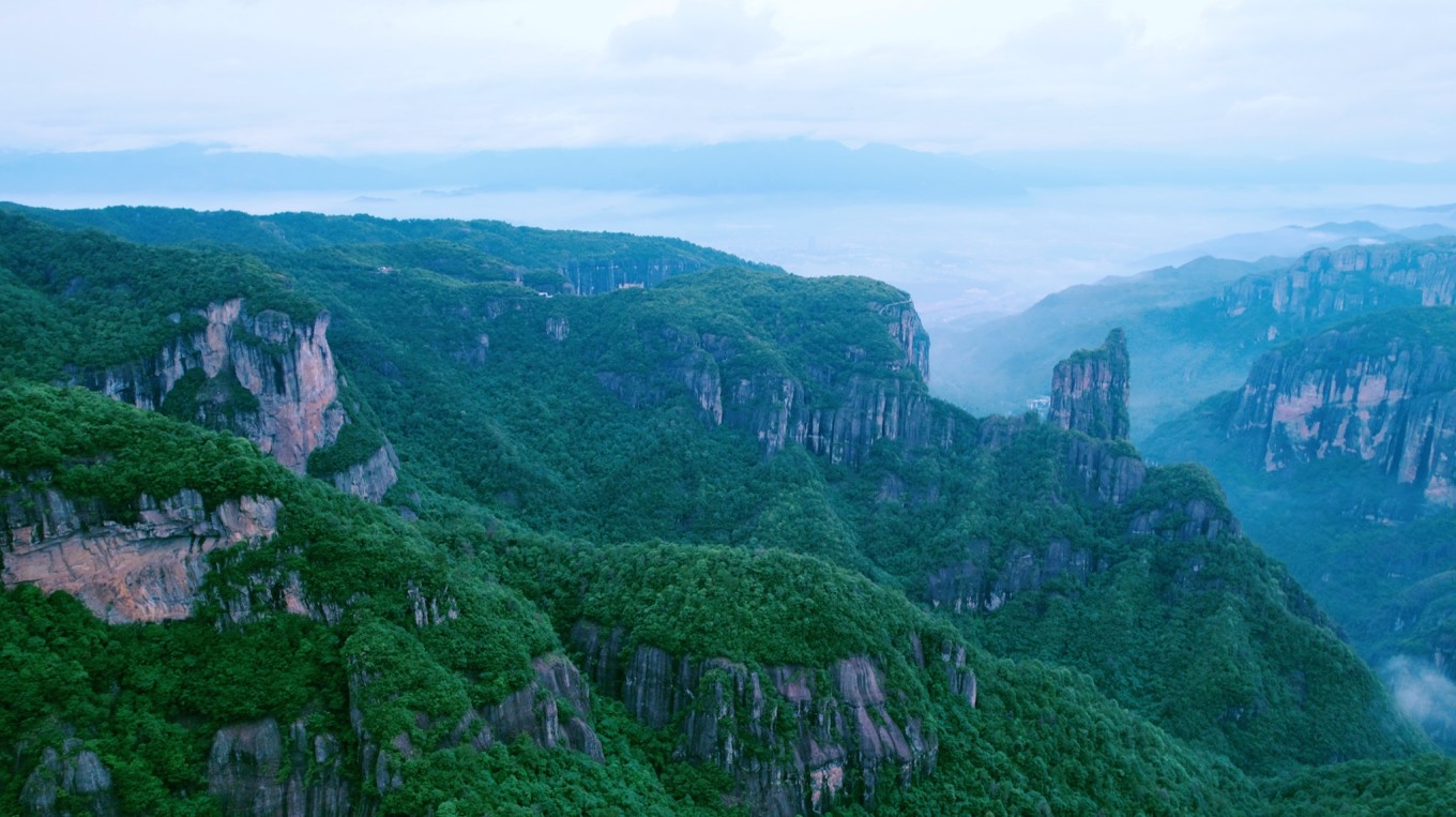 浙江台州避暑胜地:诗意神仙居,幽谷永安溪漂流,仙山碧溪景若画
