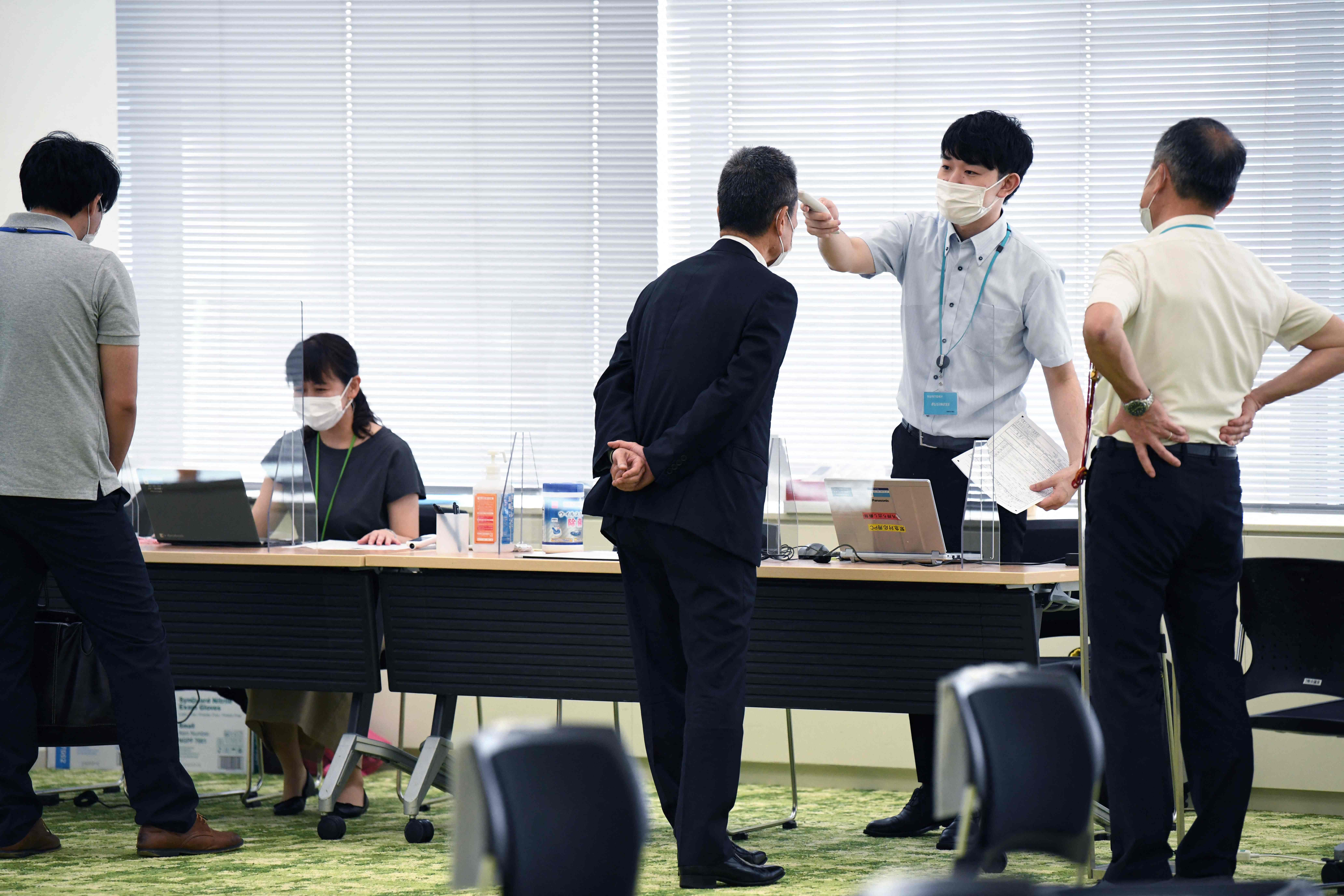 日本:为公司职员接种新冠疫苗(2)