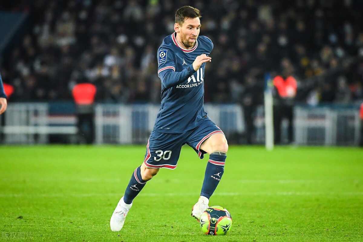 大巴黎迎喜讯,拉莫斯做出难得表态,恭喜梅西加尔蒂,欧冠有戏了