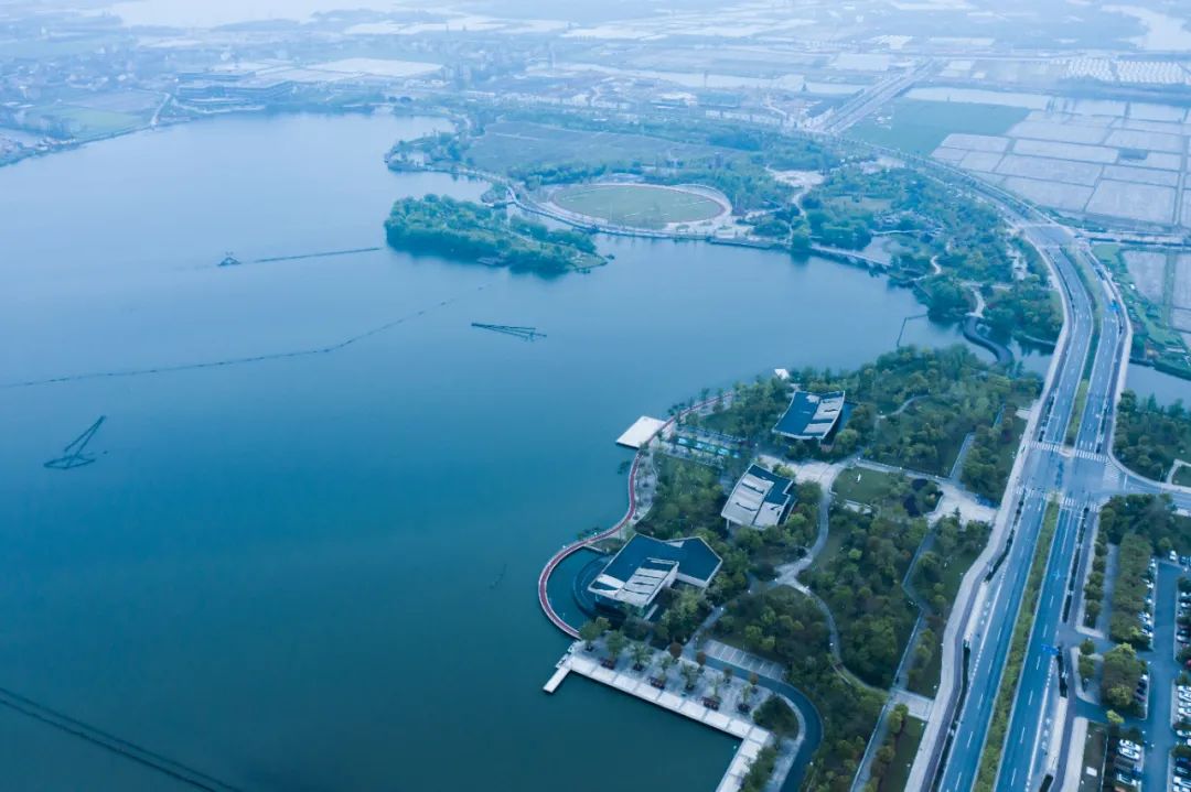 这200多套地铁精装湖墅,将是代言绍兴下个10年的豪宅!