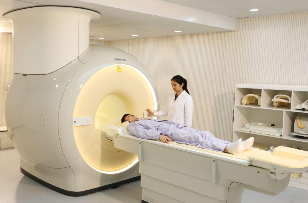 为啥有的医生不建议做"磁共振"检查?医生道出实情,早看早知道