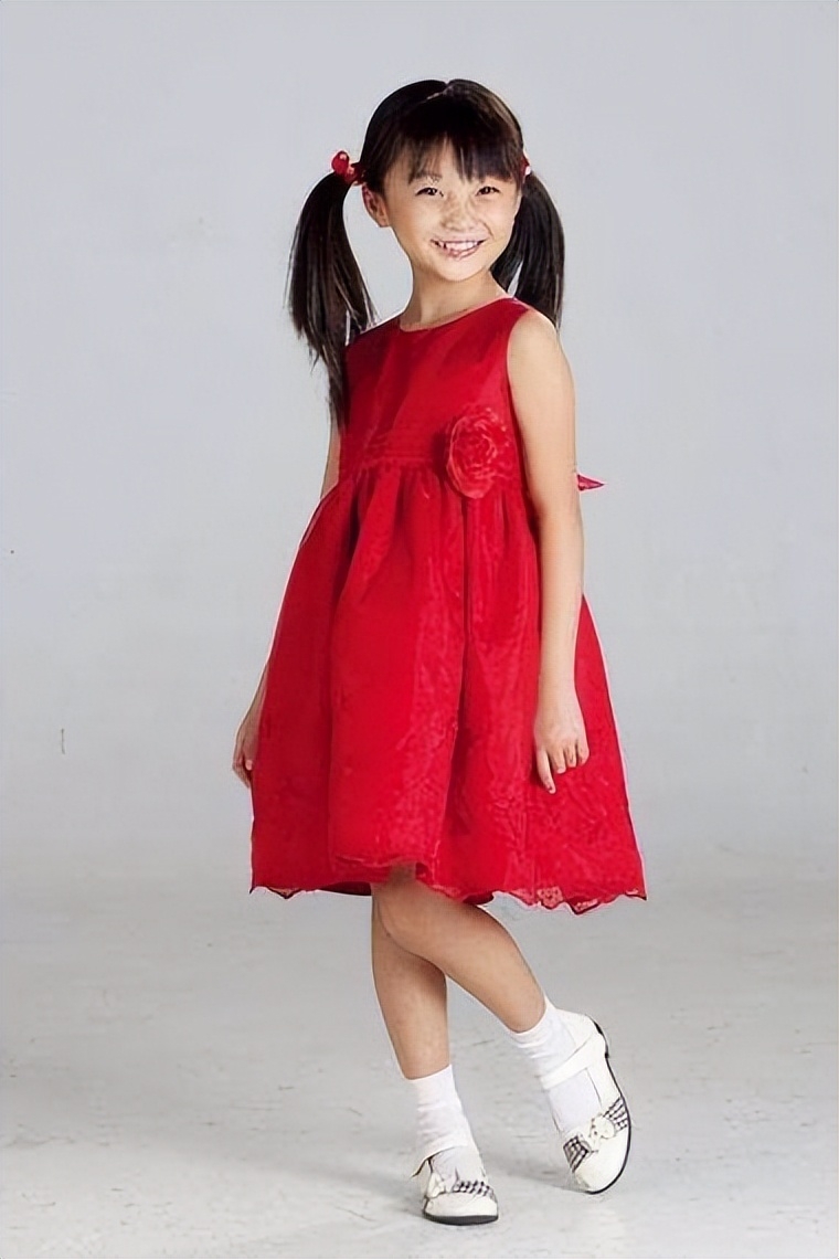 回顾14年后看林妙可张艺谋对她心有愧疚如今的她有怎样的改变