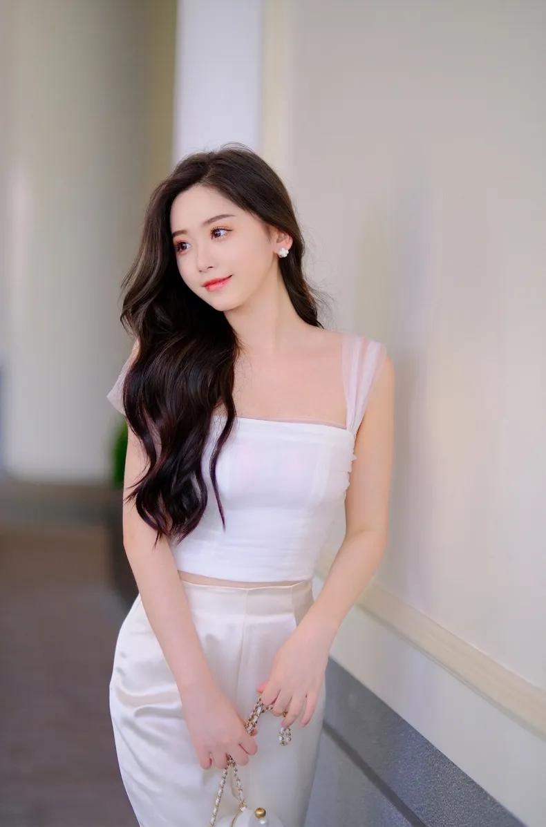 漂亮迷人 气质优雅的小姐姐写真美图 美若天仙下凡