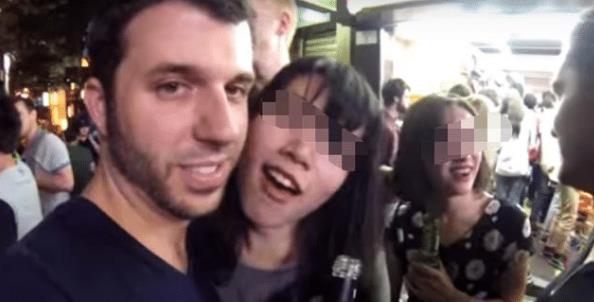 "租老外"火了!洋垃圾被"当作宝"的背后,是女性节操在瓦解?