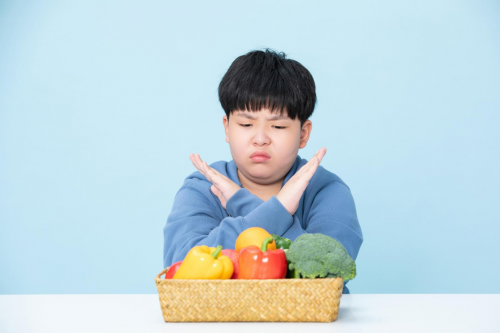 儿童钙铁锌口服液要不要买,先查查孩子有没有缺乏的表现