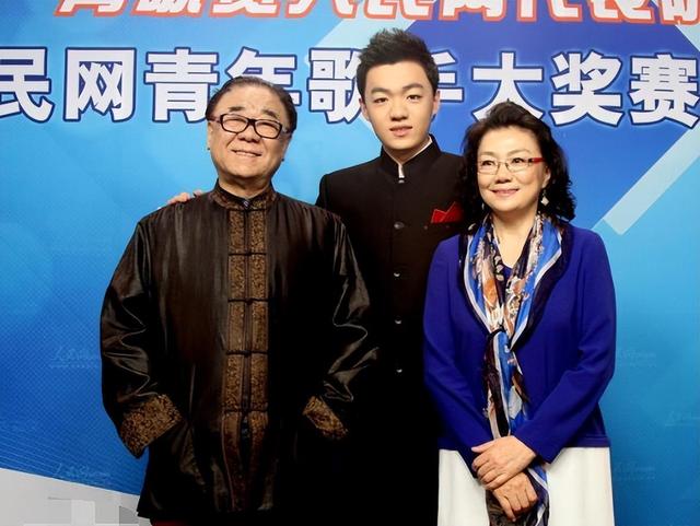 一路走好!一个月内10位名人离世,有2人未满60岁,最年轻者39岁