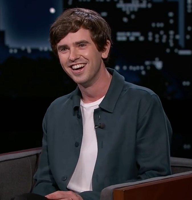 伦敦f4之一的英国男演员弗雷迪海默freddie highmore,官宣结婚了!