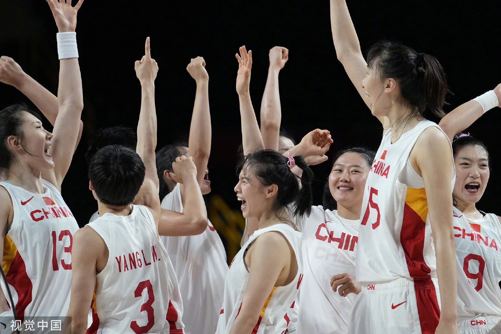 好样的!中国女篮74-62战胜比利时,以全胜战绩晋级女篮淘汰赛