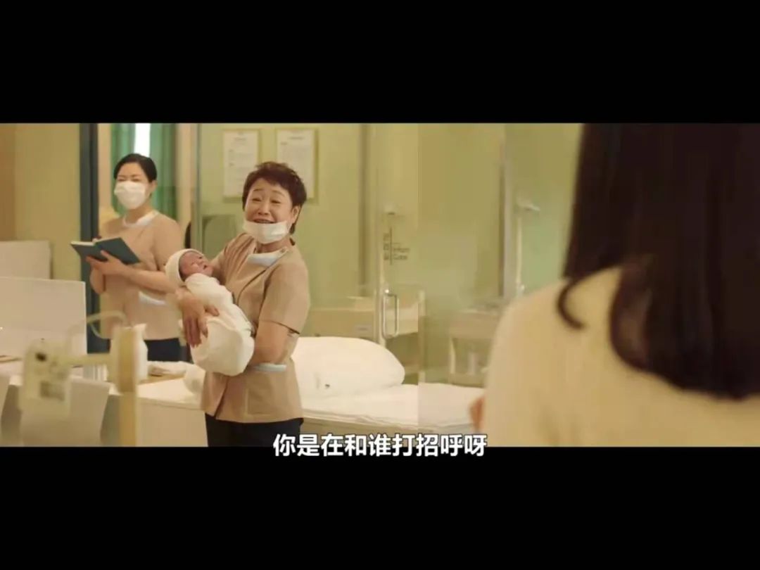 热播韩剧女主角产后生活悲催:固体胶妈妈,换家月子中心吧