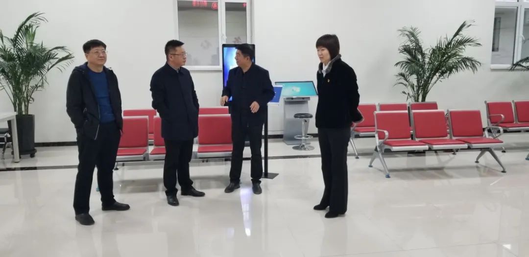 崔秀权深入昂昂溪区人民法院  检查指导工作