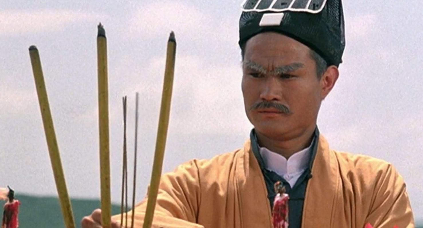 79岁黄金配角陈龙去世!曾见证过李小龙,林正英时代的巅峰与辉煌