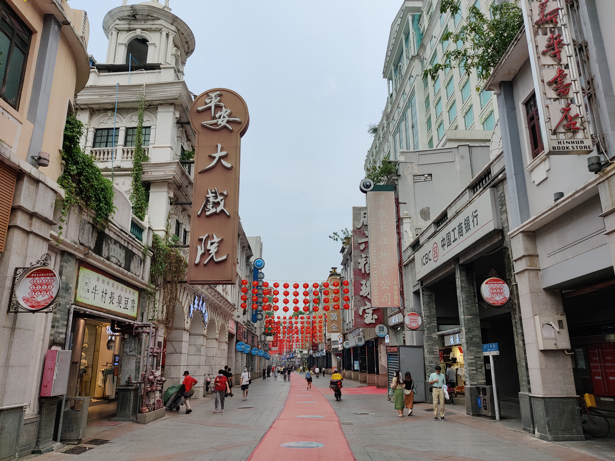 最广州特色的步行街,商品比批发市场还便宜,沦为情怀