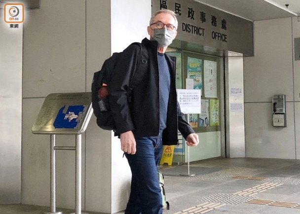 热点|内地男子被暴徒袭击，阻止他离开的瑞士男子不认罪还辩称关门是为了拍照