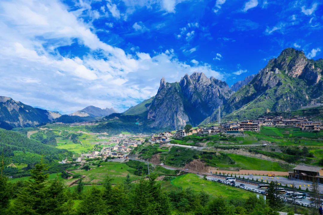 导游甘肃丨在迭部体验不一样的人间烟火!