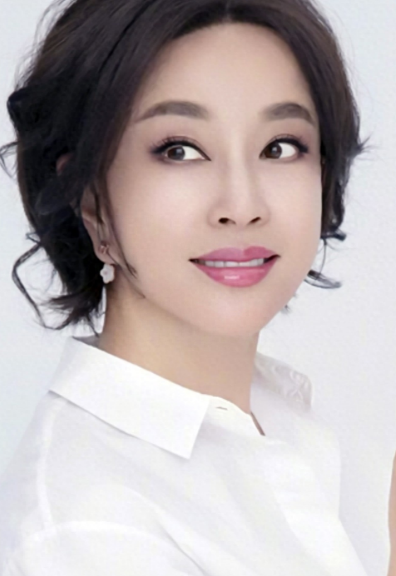 事实证明年过70岁的不老女神刘晓庆已经成了一个笑话