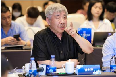 钟大年:直播促进了大众之间的社会交往