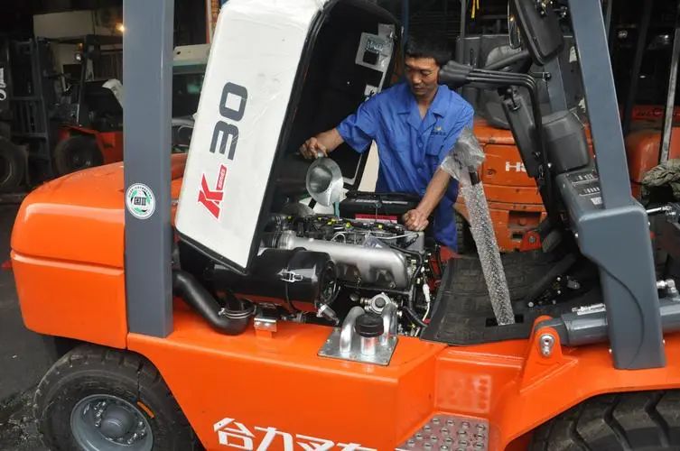 叉车保养有哪些常规项目及要求?(附图)