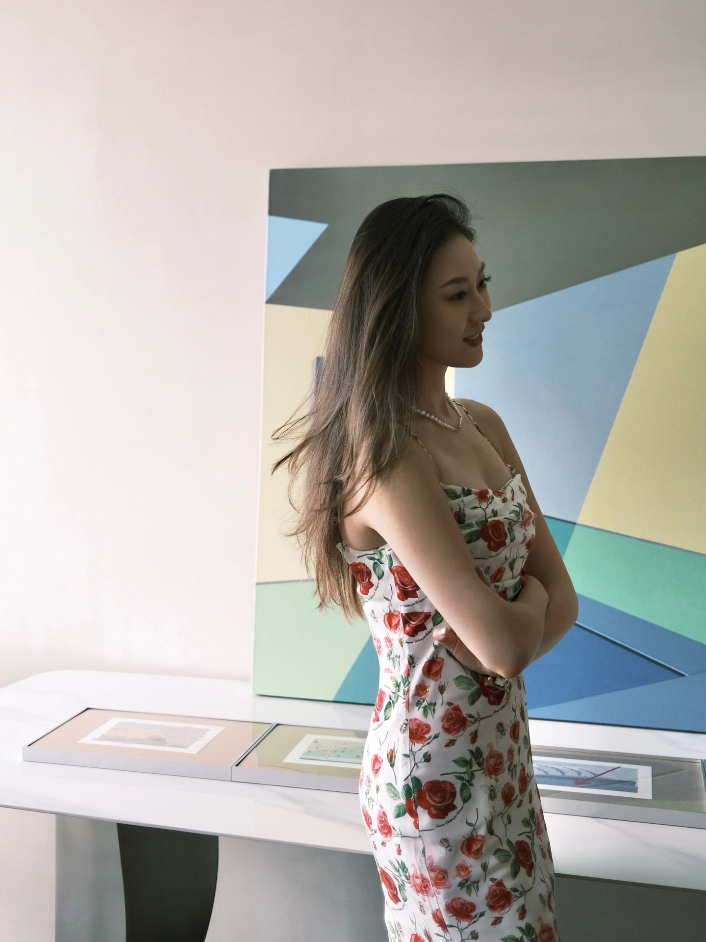 主题整理阳光,特地pick了fabrique这条意式风情连衣裙～ 设计师采用