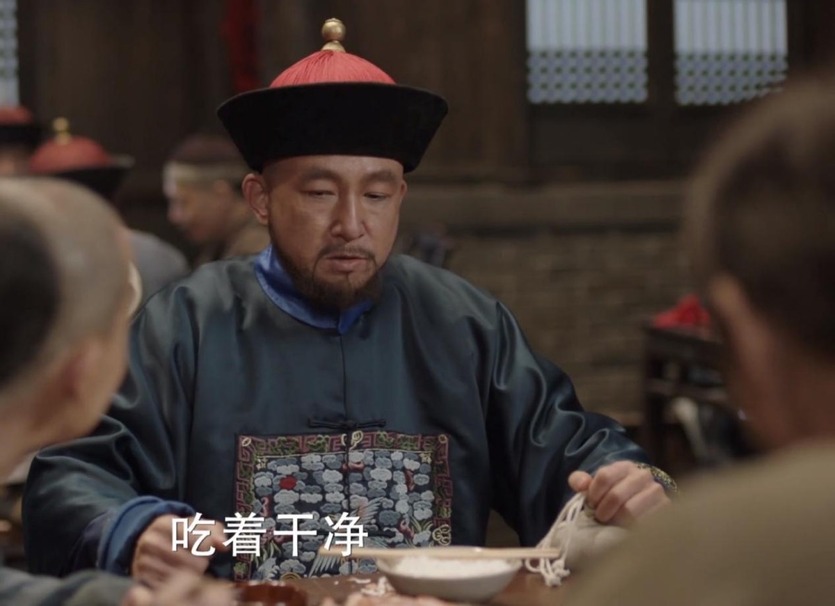 《天下长河》的"于振甲",扮演者是孙红雷同学,戏外抱得美人归