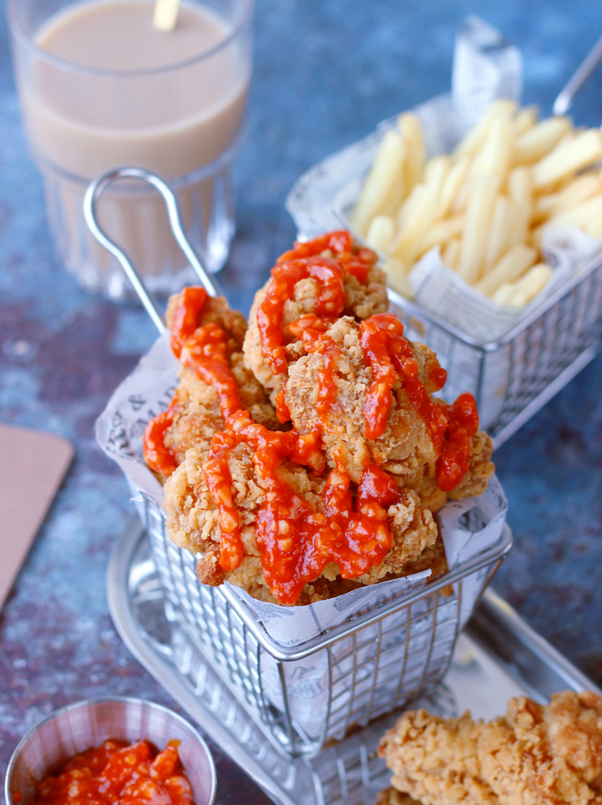 自制韩式蒜香甜辣炸鸡,酥脆好吃,味道太棒了