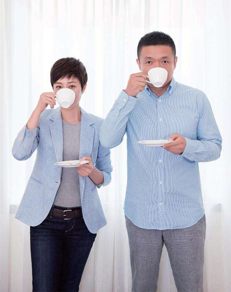 张龄心老公扈耀之:相恋20年打动不婚妻子,苦尽甘来47岁终当爸爸